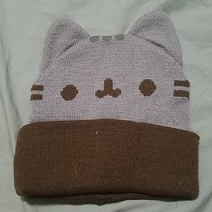 Pusheen beanie